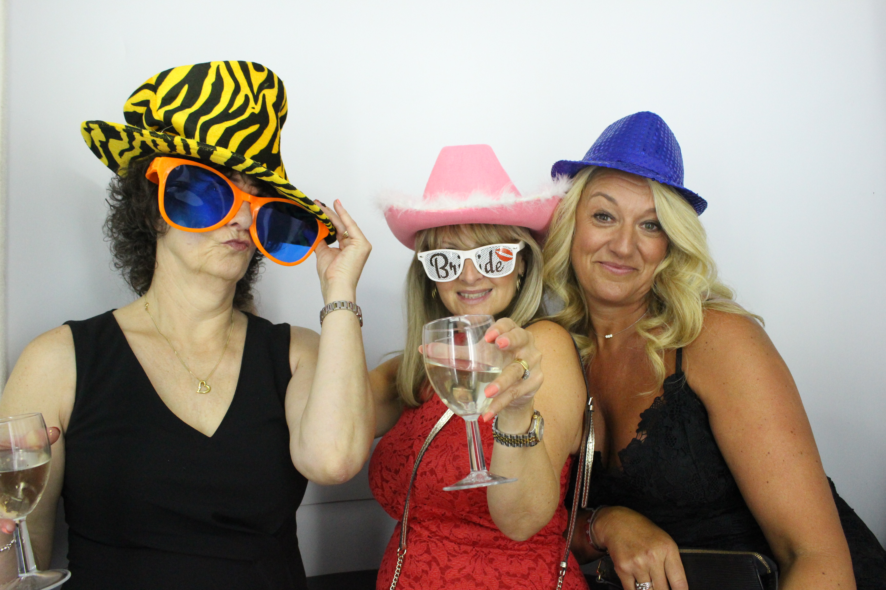 Gary & Debbies Wedding | View more photos from the event at gallery.myphotoboothexperience.co.uk/u/MyPhotoBoothExperienceLtd/Gary-Debbies-Wedding